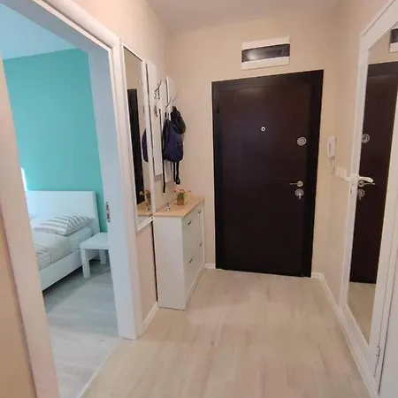 Apartamento Comfy & Quiet 2 Bed Flat Great Location Parking *