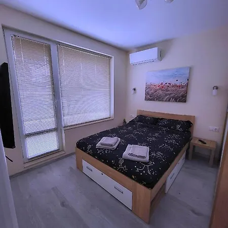 Apartamento Comfy & Quiet 2 Bed Flat Great Location Parking *